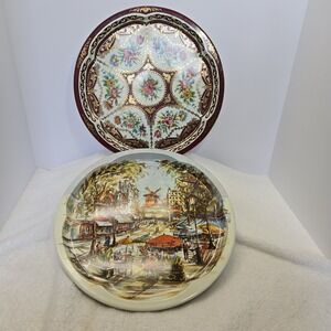 Vtg Daher Decorated Ware Set Of 2 Round Floral England Scallop Interior Trays